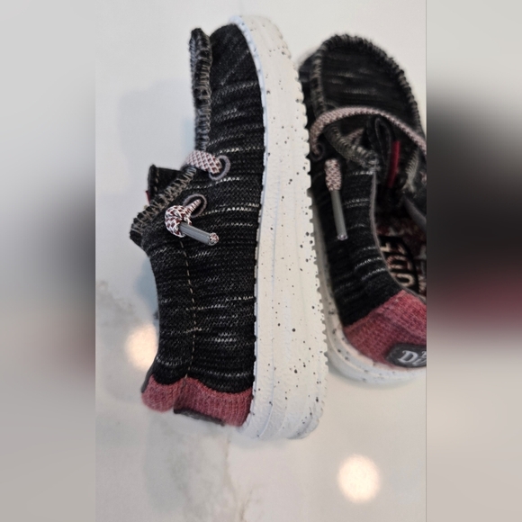 Hey Dude Boys Kids Wally Toddler Jersey Size 5 - Picture 4 of 8